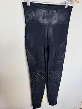Spanx Moto Leggings Quilted Faux Leather | size M